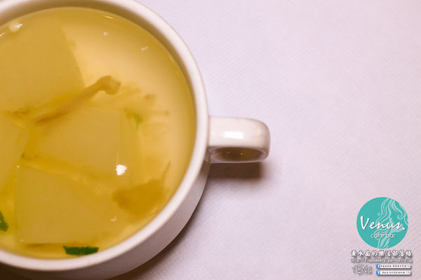 Venus cafe(維納斯咖啡)|桃園市/桃園區  (希臘氛圍，客製化咖啡拉花；中西餐點“維納斯”通通都有)