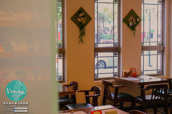 Venus cafe(維納斯咖啡)|桃園市/桃園區  (希臘氛圍，客製化咖啡拉花；中西餐點“維納斯”通通都有)