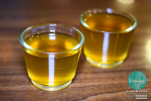 Venus cafe(維納斯咖啡)|桃園市/桃園區  (希臘氛圍，客製化咖啡拉花；中西餐點“維納斯”通通都有)