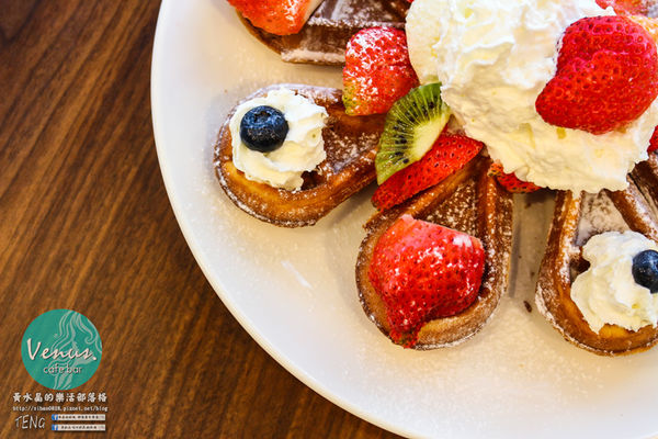 Venus cafe(維納斯咖啡)|桃園市/桃園區  (希臘氛圍，客製化咖啡拉花；中西餐點“維納斯”通通都有)