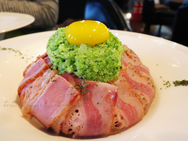 FrenchWindows 琺蘭綺瑥朵茶餐館(屏東太平洋百貨)：低調中展現奢華  ..FrenchWindows 琺蘭綺瑥朵茶餐館(屏東太平洋百貨‧誠品旗艦館)