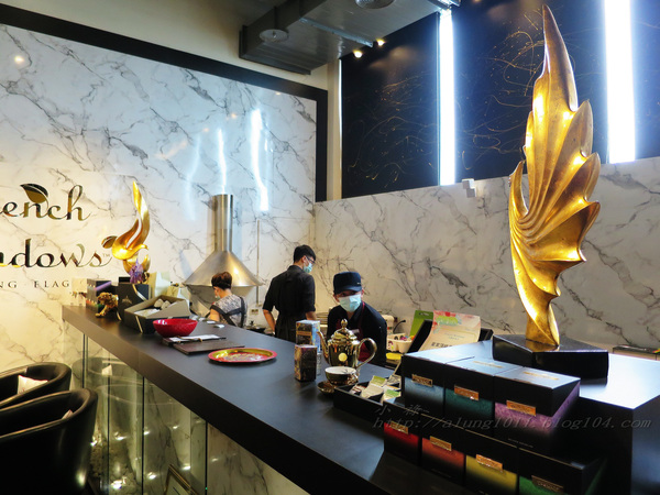 FrenchWindows 琺蘭綺瑥朵茶餐館(屏東太平洋百貨)：低調中展現奢華  ..FrenchWindows 琺蘭綺瑥朵茶餐館(屏東太平洋百貨‧誠品旗艦館)