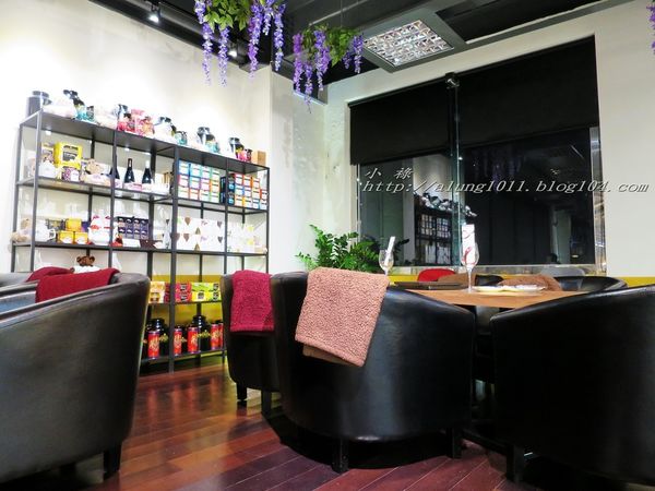 FrenchWindows 琺蘭綺瑥朵茶餐館(屏東太平洋百貨):FrenchWindows 琺蘭綺瑥朵茶餐館(屏東太平洋百貨.誠品旗艦館) 2. /愛評體驗團 FrenchWindows 琺蘭綺瑥朵茶餐館(屏東太平洋百貨):FrenchWindows 琺蘭綺瑥朵茶餐館(屏東太平洋百貨.誠品旗艦館) 2. /愛評體驗團