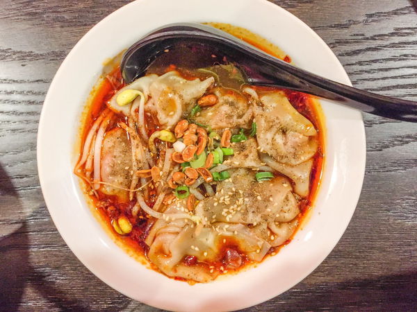 段純貞牛肉麵 - 落腳信義區的新竹排隊名店