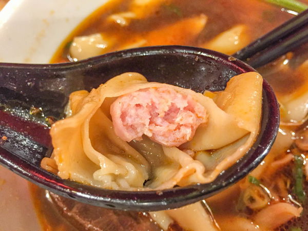 段純貞牛肉麵 - 落腳信義區的新竹排隊名店