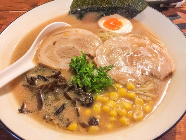 武吉屋台 - 老闆是東方雷神還是西方索爾呢？