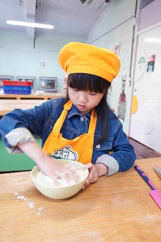 [亞尼克夢想村一號店X二號店]兒童甜點夏令營 陽明山美軍宿舍群 共譜甜點好時光 - 安妮的天空