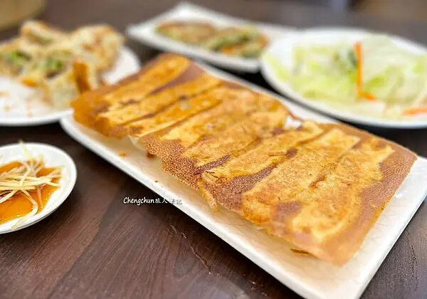 基隆美食【玥成上海美味鮮湯包】好呷、涮嘴 !