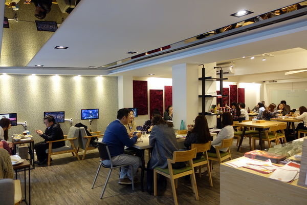 ICC音樂咖啡館莫札特專館:(胖樺食記) 捷運永春站高CP值咖啡廳「ICC音樂咖啡館莫札特專館」,推香煎骰子牛燉飯。商業午餐/Wi-Fi/不收一成服務費/氣氛好 ICC音樂咖啡館莫札特專館:(胖樺食記) 捷運永春站高CP值咖啡廳「ICC音樂咖啡館莫札特專館」,推香煎骰子牛燉飯。商業午餐/Wi-Fi/不收一成服務費/氣氛好