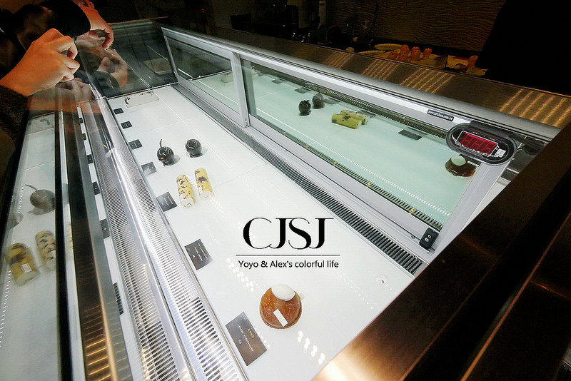 【台中】CJSJ法式甜點概念店 ~ 甜點控必訪台中排隊精緻甜點店、米其林三星甜點宛如藝術品、晚來就吃不到的美味 / 台中市西區 / 下午茶推薦