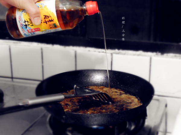 鮮豬道:【宅配。方便料理包】 鮮豬道 - 鐵道排骨 懷舊好滋味 媽媽的好幫手 創意料理 鮮豬道:【宅配。方便料理包】 鮮豬道 - 鐵道排骨 懷舊好滋味 媽媽的好幫手 創意料理