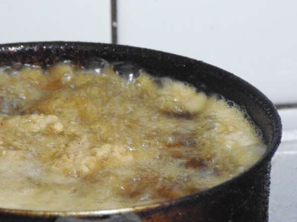 鮮豬道:【宅配。方便料理包】 鮮豬道 - 鐵道排骨 懷舊好滋味 媽媽的好幫手(傳統吃法) 鮮豬道:【宅配。方便料理包】 鮮豬道 - 鐵道排骨 懷舊好滋味 媽媽的好幫手(傳統吃法)