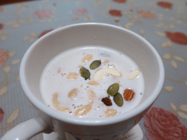 EZtea:不是萬O牌我們可是照吃的喔.. 平衡樂活輕鬆吃堅果_EZtea !! EZtea:不是萬O牌我們可是照吃的喔.. 平衡樂活輕鬆吃堅果_EZtea !!