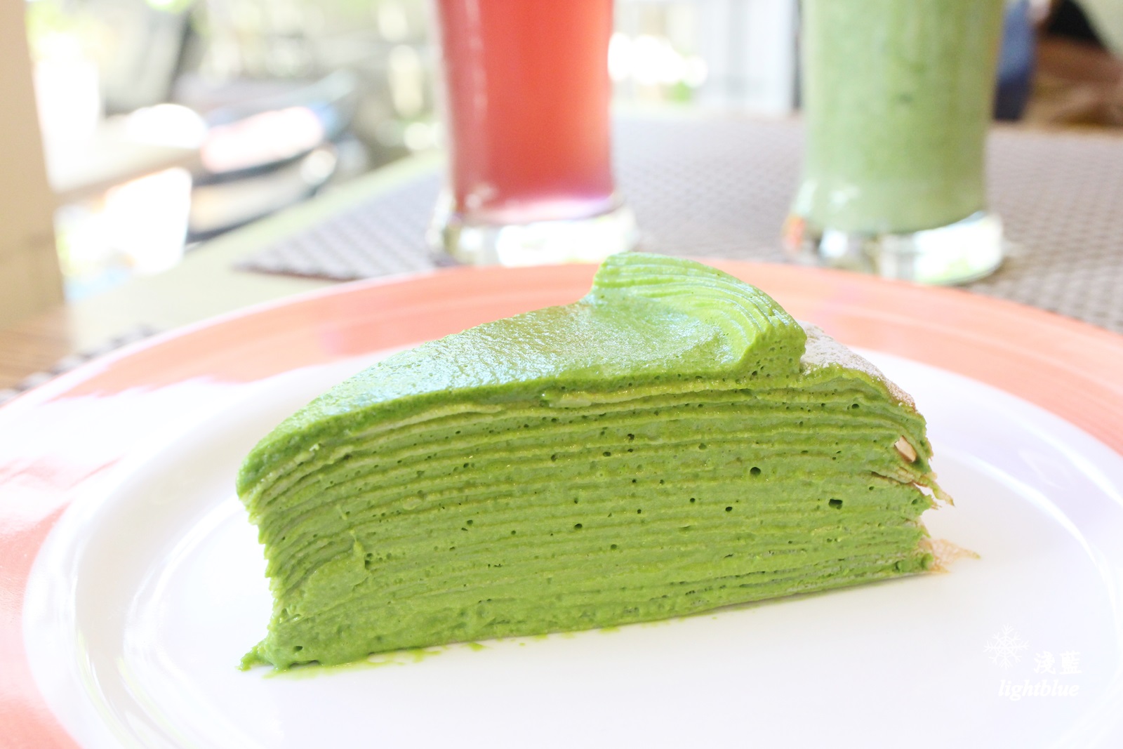 台中美食：淺藍 × 法樂法式薄餅屋～鹹甜可麗餅平價又好吃，還有不能錯過的小山園抹茶千層