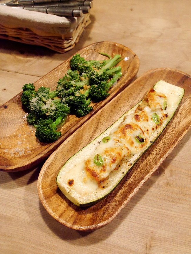 │台北。中正區│新開幕必訪。產地直送的有機鮮美「 農人餐桌親子餐廳」。小農大廚鮮體驗