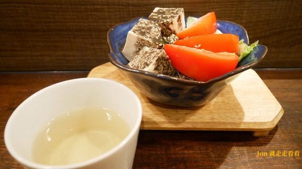 籽田野菜屋：【籽田野菜屋】貓店長坐檯，日式食堂裡的蔬食料理(菜單)