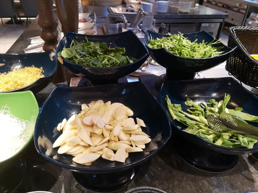 IMG_20190715_191349.jpg - mega 50