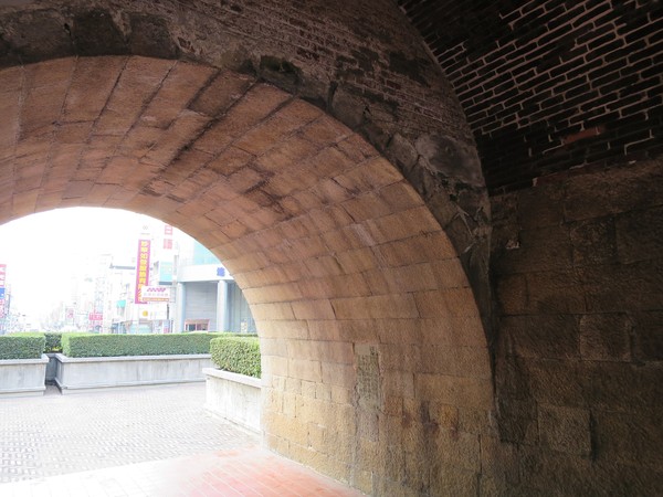 府城迎春門:東安兮。迎春兮 __..府城大東門 府城迎春門:東安兮。迎春兮 __..府城大東門