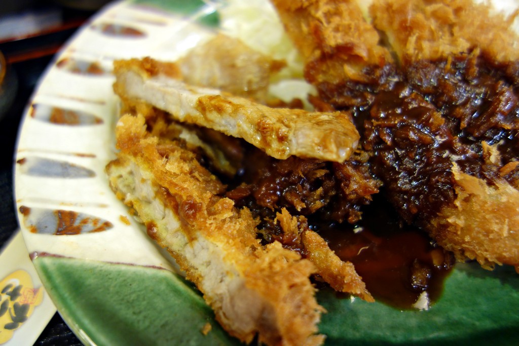 皮肉分離的炸豬排就在這