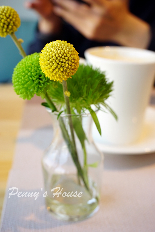 北歐風格義法料理餐廳 波咔Pokaa Cafe & Bistro，新竹竹北高質感餐廳，有包廂投影機，適合聚餐、約會、下午茶、免費停車場