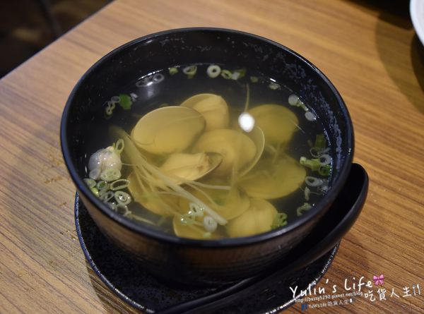 三川食事屋(延吉店)：三川食事屋 ♥ 餐點豐富新鮮精緻 ♥ 創意日本料理 ♥ 忠孝敦化日式料理