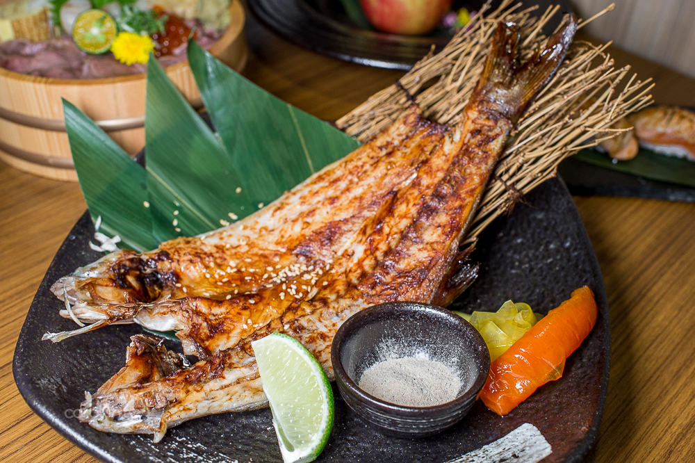 《三川食事屋》東區日本料理 澎湃生魚片海鮮 - 卡琳。摸魚兒趣