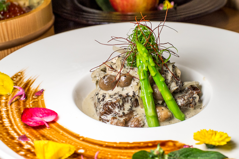 《三川食事屋》東區日本料理 澎湃生魚片海鮮 - 卡琳。摸魚兒趣