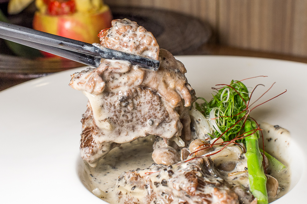 《三川食事屋》東區日本料理 澎湃生魚片海鮮 - 卡琳。摸魚兒趣