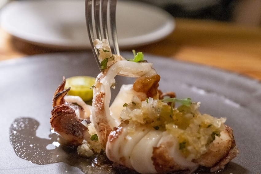 屏東原住民料理 AKAME | 隱身再山中的靈魂料理， 魯凱族主廚打造南台灣最難訂位的秘境餐廳 · 算命的說我很愛吃