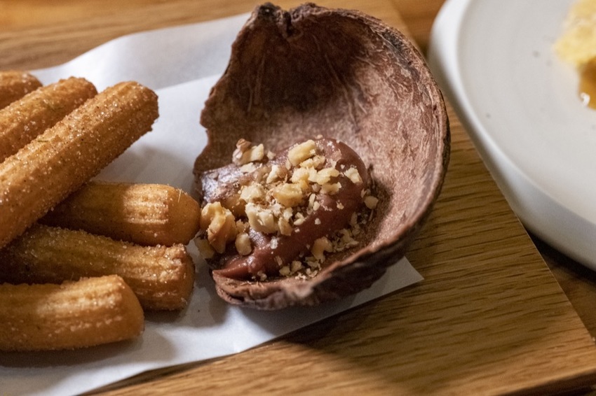 屏東原住民料理 AKAME | 隱身再山中的靈魂料理， 魯凱族主廚打造南台灣最難訂位的秘境餐廳 · 算命的說我很愛吃