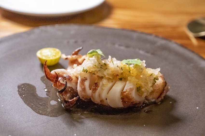 屏東原住民料理 AKAME | 隱身再山中的靈魂料理， 魯凱族主廚打造南台灣最難訂位的秘境餐廳 · 算命的說我很愛吃