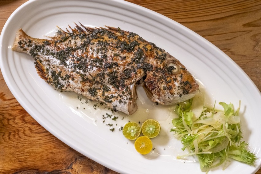 屏東原住民料理 AKAME | 隱身再山中的靈魂料理， 魯凱族主廚打造南台灣最難訂位的秘境餐廳 · 算命的說我很愛吃