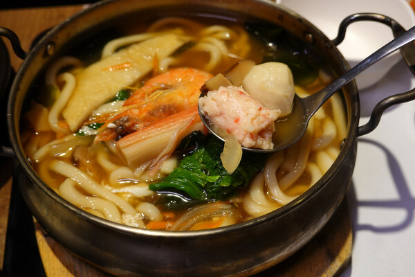 逛新北耶誕城吃什麼?釜山順豆腐板橋店，平價板橋韓國料理聚餐餐廳，板橋府中站韓式料理外送，高CP值府中韓式美食餐廳