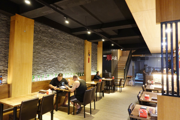 逛新北耶誕城吃什麼?釜山順豆腐板橋店，平價板橋韓國料理聚餐餐廳，板橋府中站韓式料理外送，高CP值府中韓式美食餐廳