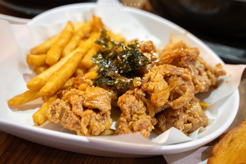 新北市板橋區板橋美食｜釜山順板橋店～板橋府中捷運站優秀韓式料理，大推海鮮豆腐煲跟石鍋拌飯，後站商圈人氣最高韓式料