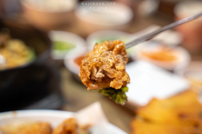 新北市板橋區板橋美食｜釜山順板橋店～板橋府中捷運站優秀韓式料理，大推海鮮豆腐煲跟石鍋拌飯，後站商圈人氣最高韓式料