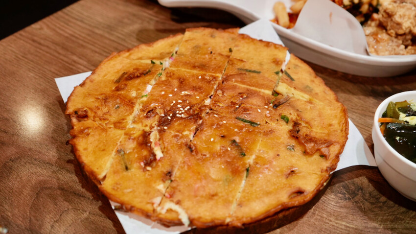 [板橋美食] 釜山順豆腐板橋店｜耶誕城必吃！板橋韓式料理推薦！辣炒年糕／韓式炸雞超讚！