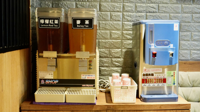 [板橋美食] 釜山順豆腐板橋店｜耶誕城必吃！板橋韓式料理推薦！辣炒年糕／韓式炸雞超讚！