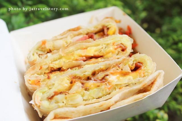 蛋要酷手工蛋餅專賣店 酥脆高麗菜蛋餅搭配小魚乾辣椒好涮嘴!【台北車站美食】台北車站平價小吃 @J&A的旅行