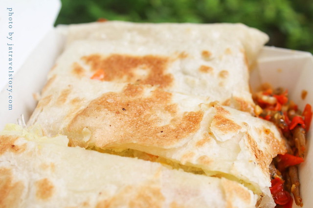 蛋要酷手工蛋餅專賣店 酥脆高麗菜蛋餅搭配小魚乾辣椒好涮嘴!【台北車站美食】台北車站平價小吃 @J&A的旅行