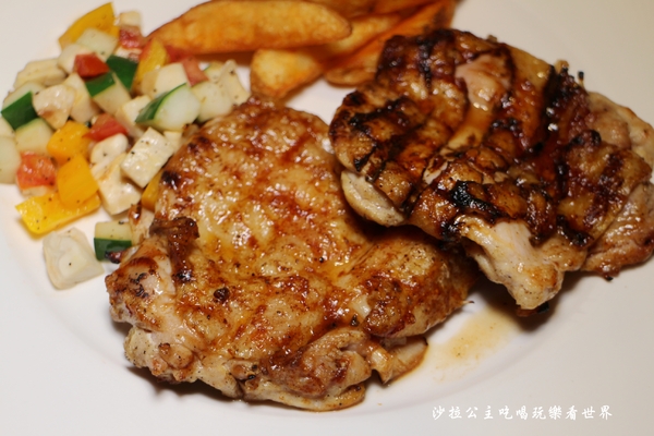 Stan & Cat 史丹貓美式餐廳：東區漢堡/美式餐廳『Stan & Cat 史丹貓美式餐廳』捷運忠孝復興站/排餐/三明治/早午餐