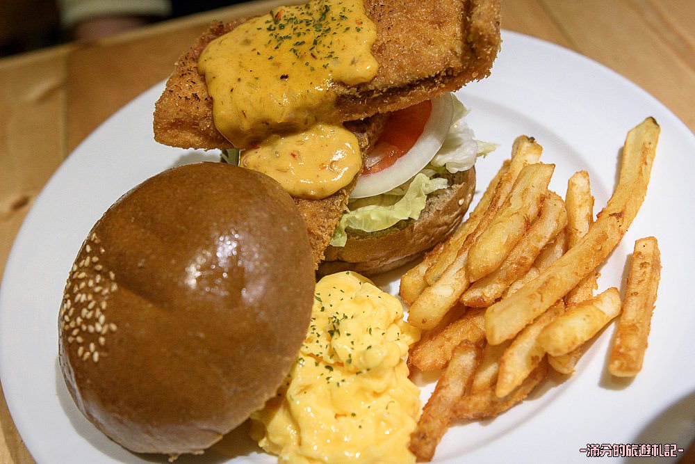 台北大安美食》Stan & Cat 史丹貓美式餐廳 重量級漢堡疊疊樂 大口咬定超滿足 - 滿分的旅遊札記
