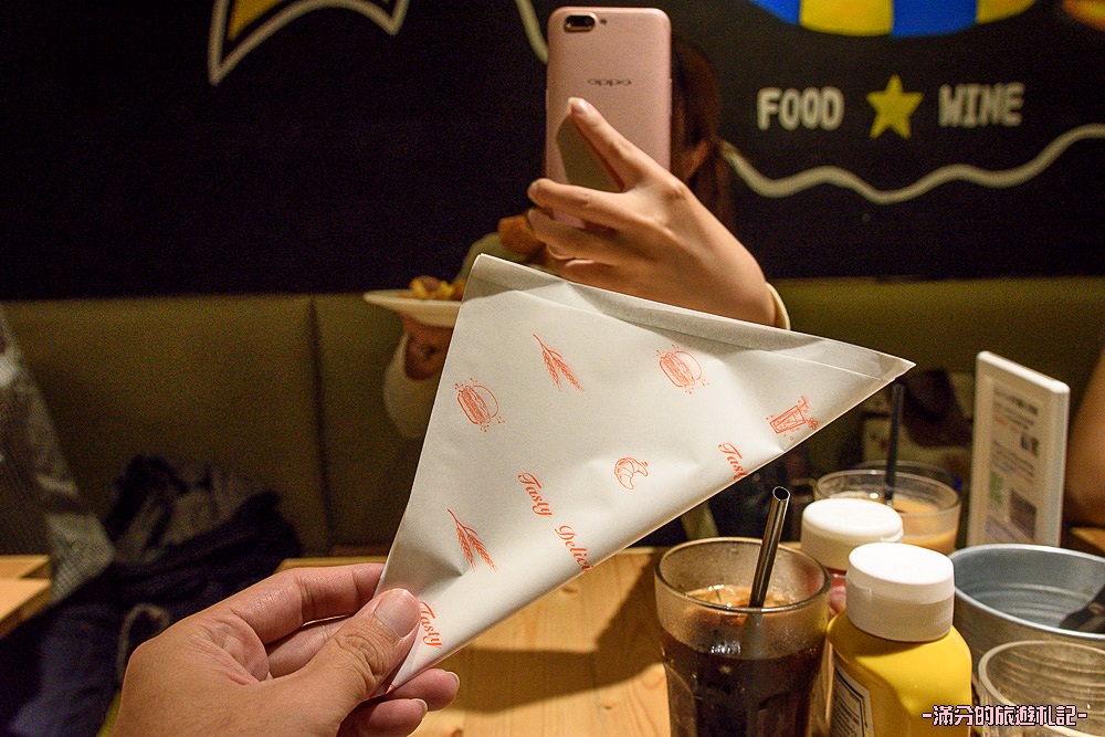 台北大安美食》Stan & Cat 史丹貓美式餐廳 重量級漢堡疊疊樂 大口咬定超滿足 - 滿分的旅遊札記