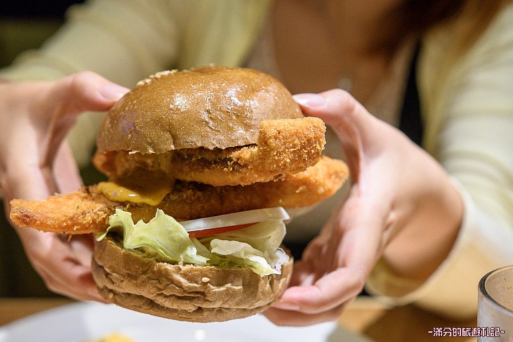 台北大安美食》Stan & Cat 史丹貓美式餐廳 重量級漢堡疊疊樂 大口咬定超滿足 - 滿分的旅遊札記