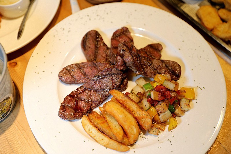 台北東區美食Stan & Cat 史丹貓美式餐廳霸氣漢堡菜單055