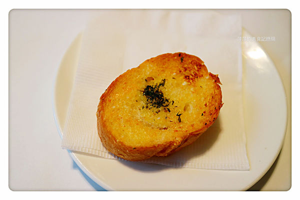 【永和美食】SPEZiA斯佩齊亞創意小廚 ~ 一秒到義法吃美食✖️永和義式餐廳❤️情人約會/早午餐 - 捷運永安市場站