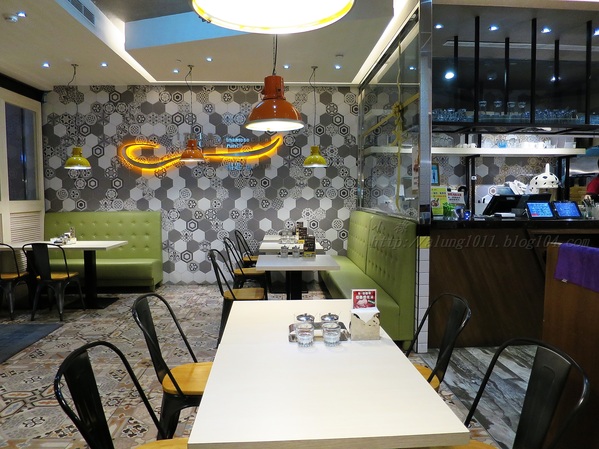 小湯匙越式料理 Little Spoon(高雄夢時代店)：小湯匙越式料理 Little Spoon(高雄夢時代店)