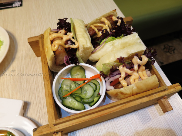 小湯匙越式料理 Little Spoon(高雄夢時代店)：小湯匙越式料理 Little Spoon(高雄夢時代店)