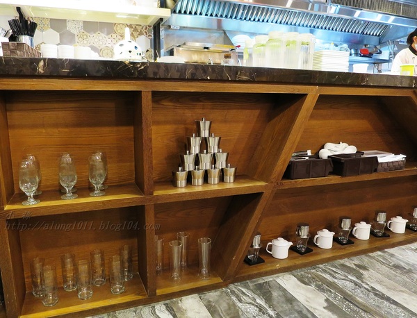 小湯匙越式料理 Little Spoon(高雄夢時代店)：小湯匙越式料理 Little Spoon(高雄夢時代店)