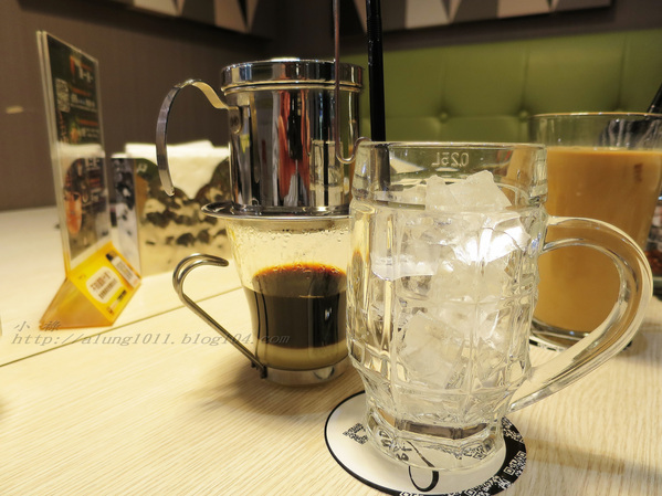 小湯匙越式料理 Little Spoon(高雄夢時代店)：小湯匙越式料理 Little Spoon(高雄夢時代店)